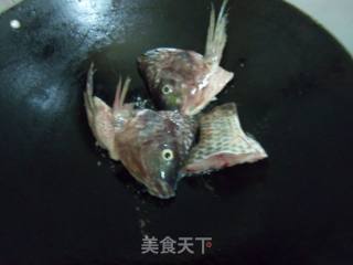 鱼头豆腐汤的做法步骤：4