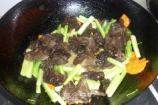 芦笋黑木耳的做法步骤：10