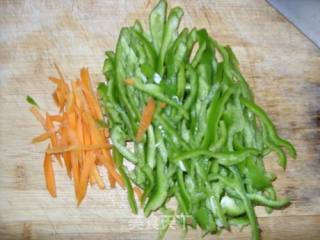 糖醋豆芽菜的做法步骤：3