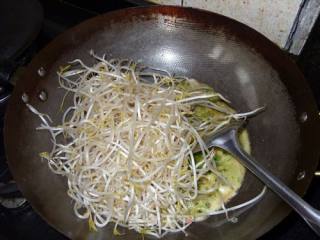 糖醋豆芽菜的做法步骤：6