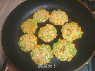 蔬菜玉米饼的做法步骤：5