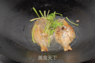 清煮海鲳鱼的做法步骤：6