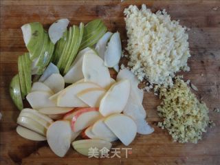 辣白菜的做法步骤：2