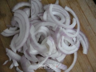 洋葱炒蛋的做法步骤：1