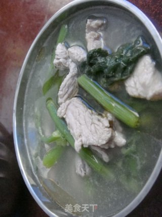 南瓜苗肉片汤的做法步骤：6