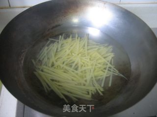 土豆海带丝的做法步骤：4