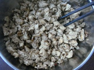 韭菜鸡蛋饺子的做法步骤：3