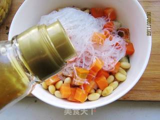 黄豆粉丝杂拌菜的做法步骤：5