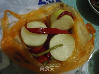 酸菜炒肉丝的做法步骤：1