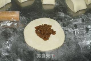 香甜可口早餐包---麻蓉包的做法步骤：3