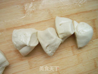 济南名小吃-----油旋的做法步骤：8