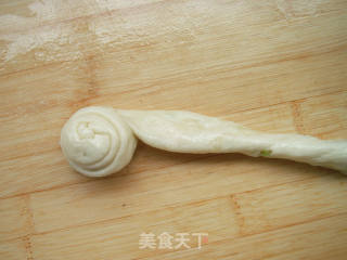 济南名小吃-----油旋的做法步骤：13
