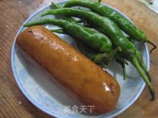 青椒炒素鸡的做法步骤：1