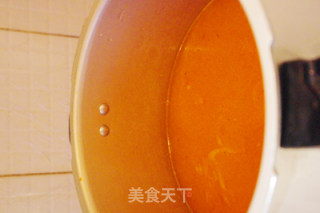 飨入“绯绯”——番茄排骨炖莲藕的做法步骤：3