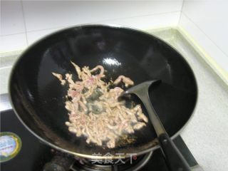 肉丝虫草花炒韭苔的做法步骤：3