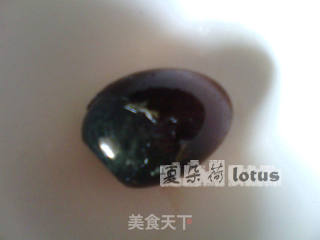 皮蛋豆腐的做法步骤：1