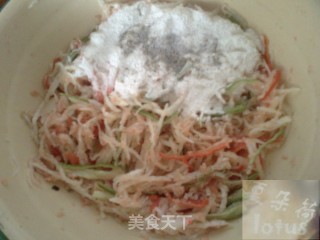 双椒火腿萝卜丝饼的做法步骤：3