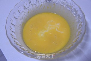 爱心满溢的芒果慕斯的做法步骤：4