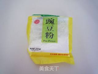 豌豆凉粉的做法步骤：1