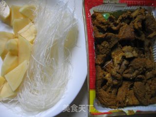 咖喱土豆牛肉汤的做法步骤：2