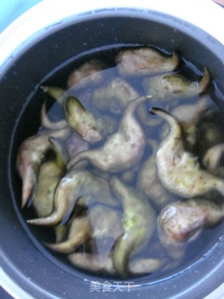 盐水菱角的做法步骤：4