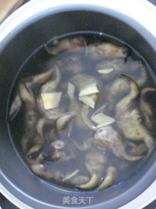 盐水菱角的做法步骤：5