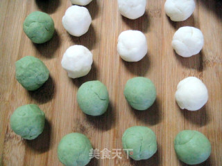 冰皮月饼的做法步骤：6