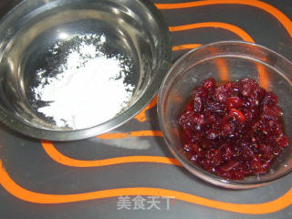 蔓越莓酸奶蛋糕—— 电饭锅做的做法步骤：11