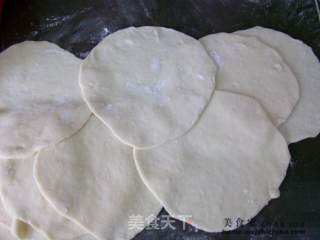 猪肉大白菜包子的做法步骤：10