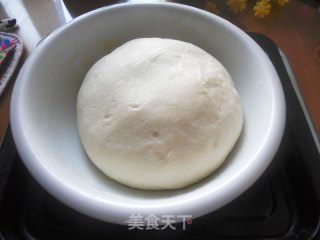 今天早餐吃什么--奶黄包的做法步骤：1