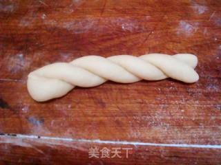 牛奶蜂蜜大麻花的做法步骤：10