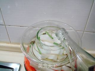 自家的老坛泡菜“老坛酸角小焖肉”的做法步骤：6