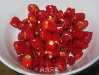 火红的辣椒鸡丁的做法步骤：6