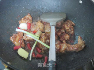 腐乳辣酱烧排骨的做法步骤：9