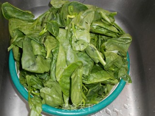 豆豉鲮鱼炒潺菜的做法步骤：1