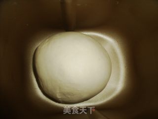 毛毛虫面包的做法步骤：2