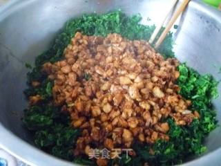 【简单制作的花样饼大全】苋菜鸡肉烙饼的做法步骤：9