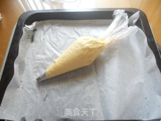 奶香十足--香草曲奇饼干的做法步骤：5