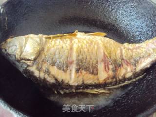 酱烧鲤鱼的做法步骤：4