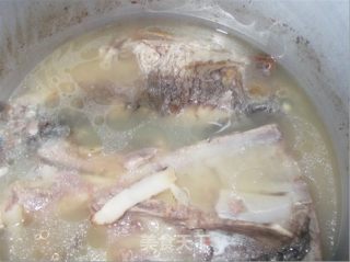 清润滋阴 玉竹无花果煲鲫鱼的做法步骤：7