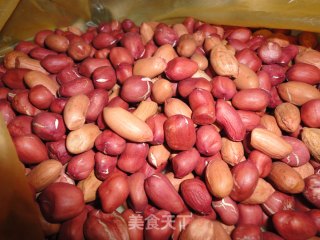 五香花生米的做法步骤：1
