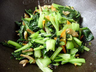 家常菜----香菇烧油菜的做法步骤：6