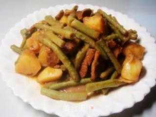 红烧土豆的做法步骤：11