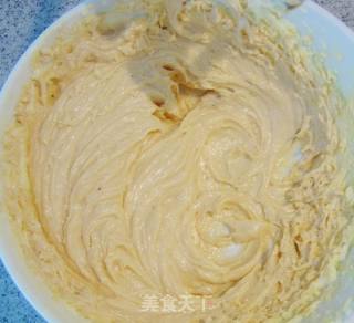 香味浓郁，让人吃了一块还想吃下一块的----------花生酱饼干的做法步骤：7