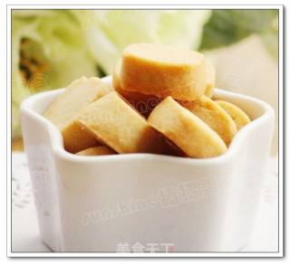香味浓郁，让人吃了一块还想吃下一块的----------花生酱饼干的做法步骤：13