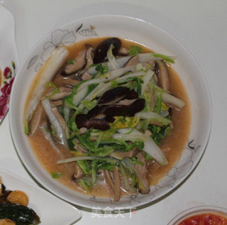 清炒香菇白菜的做法步骤：6