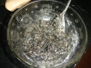 紫薯瓜仁饼的做法步骤：5