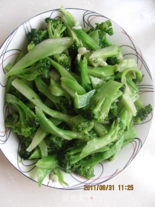 蒜蓉西兰花的做法步骤：6