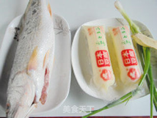 补肝益脾—菊花玉子鲈鱼汤的做法步骤：1