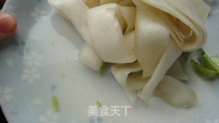 红油萝卜皮的做法步骤：3